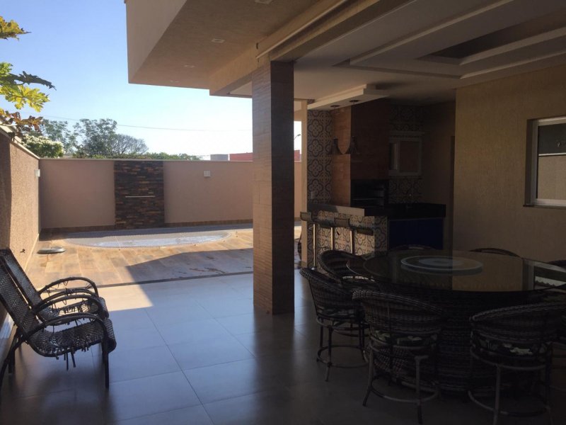 Casa de condomínio à venda Jardins Lisboa com 202m² e 3 quartos por R$ 1.080.000 - 1589024362-whatsapp-image-2019-07-08-at-20.jpeg