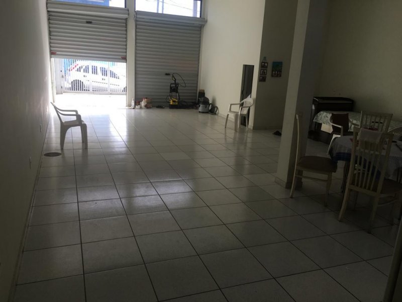 Comercial à venda Res. Cosmos com 164m² e  quartos por R$ 380.000 - 1592699541-0bedde08-5965-4058-8d61-261bc0542c86.jpeg