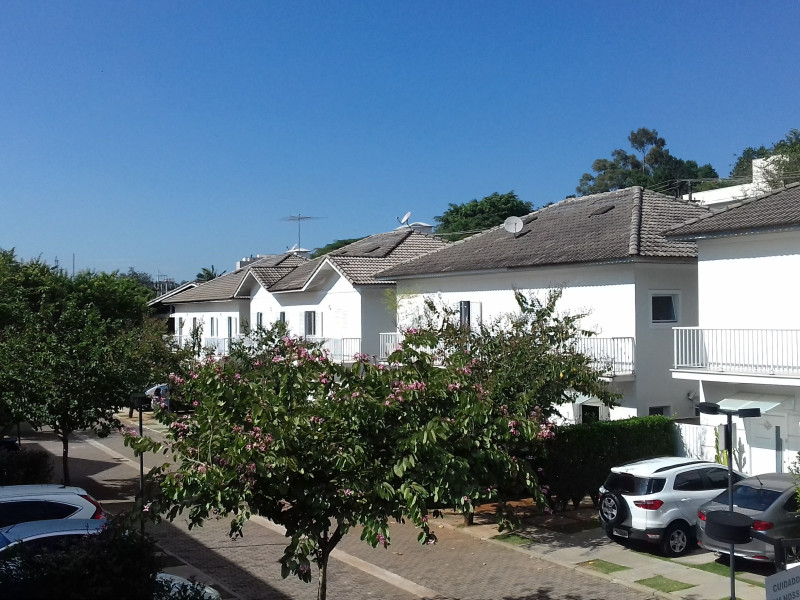 Casa de condomínio à venda jardim Maria Tereza com 165m² e 3 quartos por R$ 800.000 - condominio-3.jpg