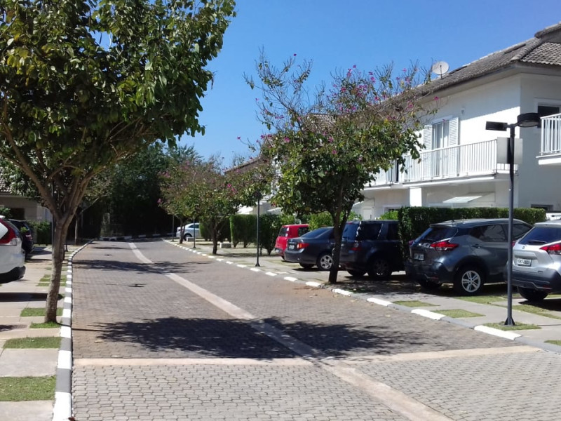 Casa de condomínio à venda jardim Maria Tereza com 165m² e 3 quartos por R$ 800.000 - condominio.jpeg
