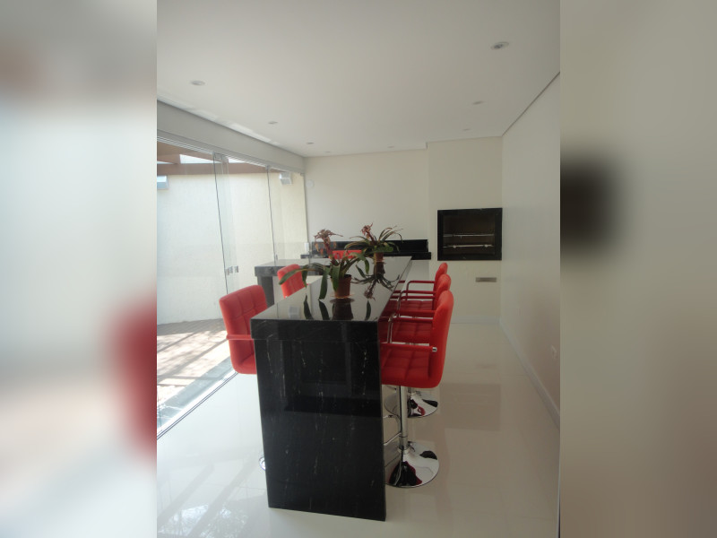 Casa de condomínio à venda jardim Maria Tereza com 165m² e 3 quartos por R$ 800.000 - espaco-gurmet-casa-4.jpg