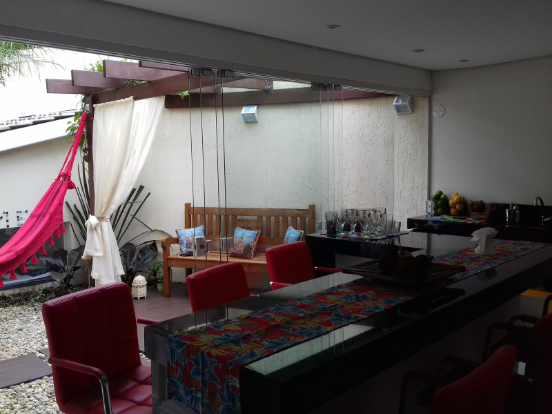 Casa de condomínio à venda jardim Maria Tereza com 165m² e 3 quartos por R$ 800.000 - espaco-gurmet-casa-8.jpg