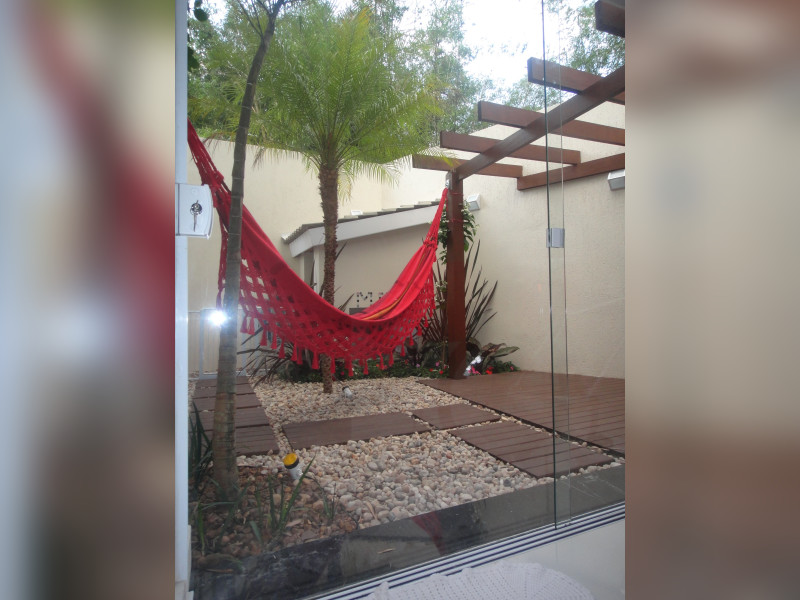 Casa de condomínio à venda jardim Maria Tereza com 165m² e 3 quartos por R$ 800.000 - fundos-casa-7.jpg