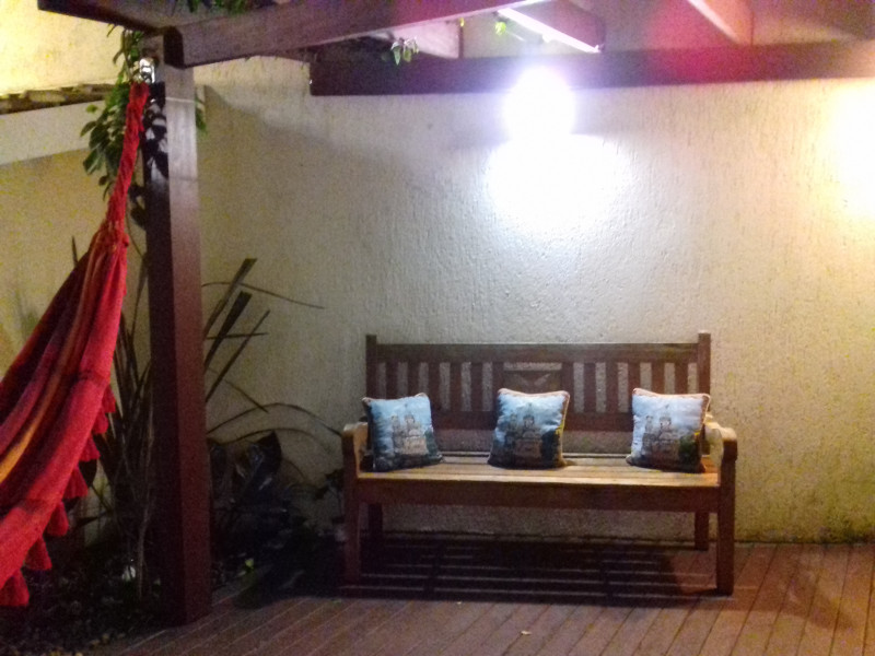Casa de condomínio à venda jardim Maria Tereza com 165m² e 3 quartos por R$ 800.000 - fundos-da-casa.jpg