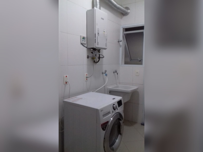 Casa de condomínio à venda jardim Maria Tereza com 165m² e 3 quartos por R$ 800.000 - lavanderia-casa.jpeg