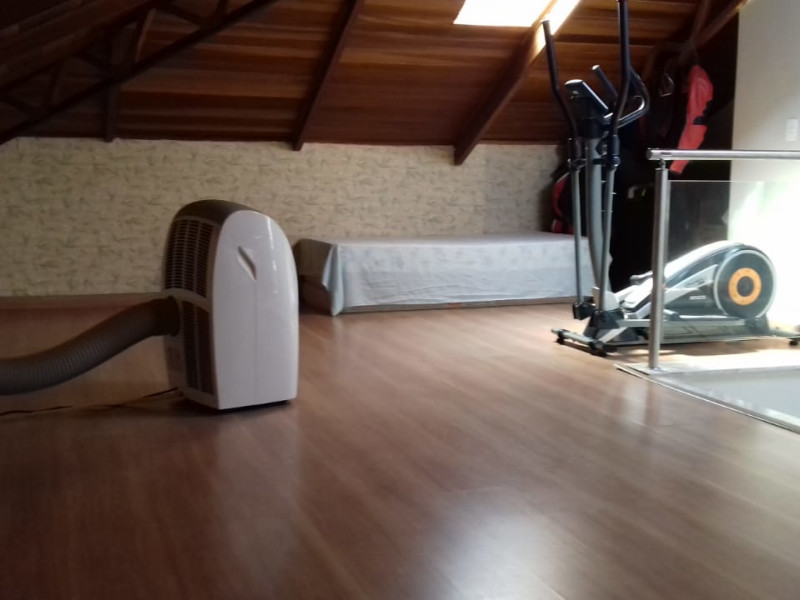 Casa de condomínio à venda jardim Maria Tereza com 165m² e 3 quartos por R$ 800.000 - sotao-2o-piso-casa-2.jpeg