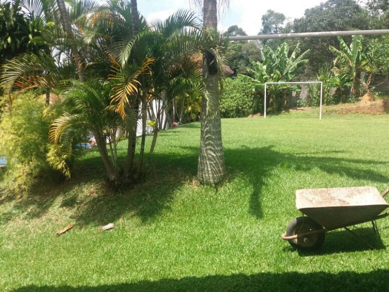 Chácara à venda Centro com 2000m² e 2 quartos por R$ 500.000 - 1381819888-khgb5279.JPG