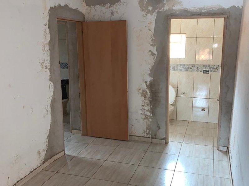 Casa à venda Centro com 555m² e 5 quartos por R$ 199.000 - 1298985576-whatsapp-image-2020-04-17-at-13.jpeg