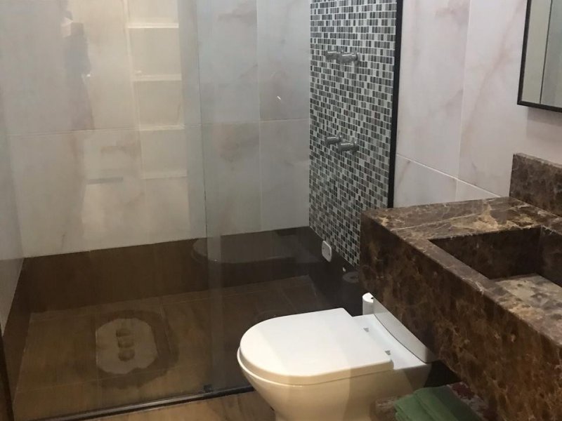 Apartamento à venda COHAPAR com 182m² e 3 quartos por R$ 580.000 - 1348923059-banheiro-suite.jpeg