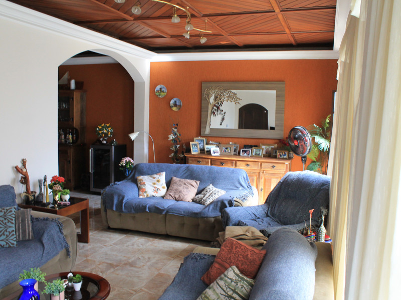 Casa à venda Campestre com 423m² e 3 quartos por R$ 1.400.000 - img-4010.JPG