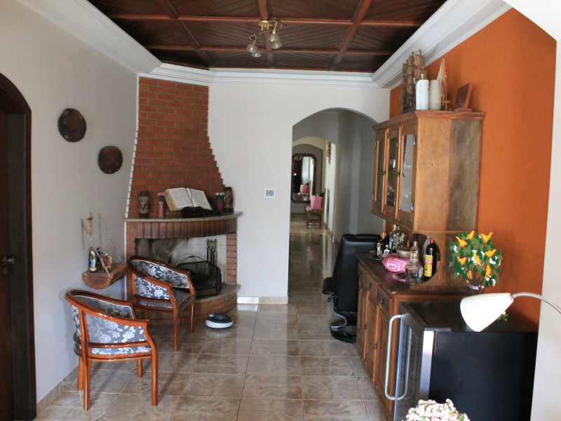 Casa à venda Campestre com 423m² e 3 quartos por R$ 1.400.000 - img-4016.JPG