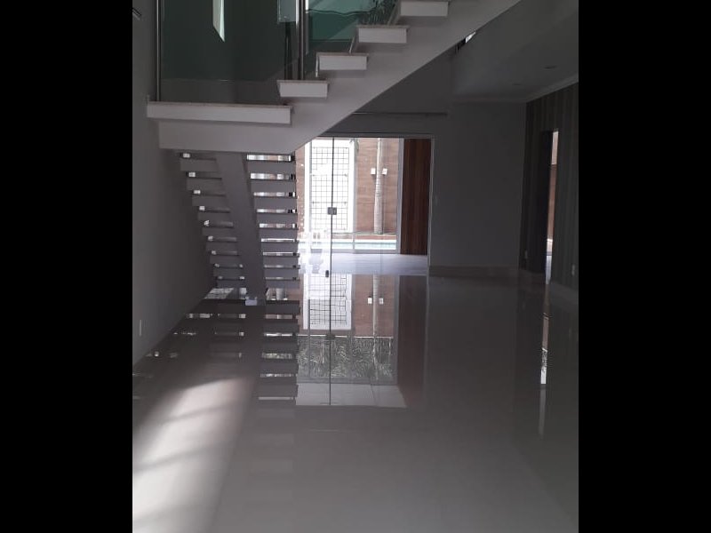 Casa de condomínio à venda Centro com 220m² e 5 quartos por R$ 1.300.000 - 1152616687-sala-estar.jpeg