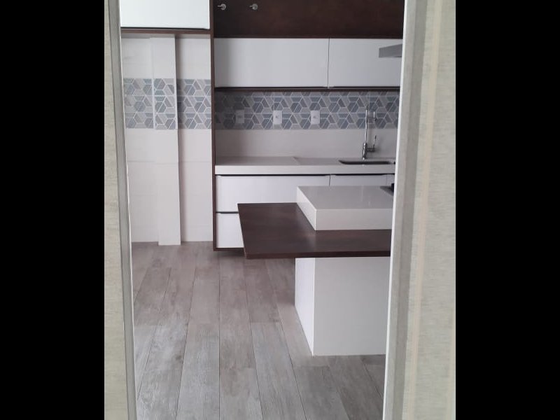 Casa de condomínio à venda Centro com 220m² e 5 quartos por R$ 1.300.000 - 921727373-cozinha-planejada-integrada-area-gourmet.jpeg