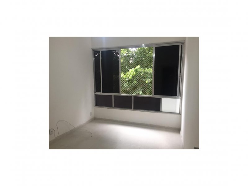 Apartamento à venda Tijuca com 120m² e 3 quartos por R$ 850.000 - 170460889-ap-tijuca-2o-quarto.jpg