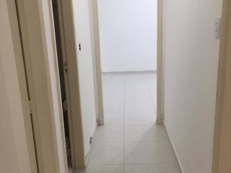 Apartamento à venda Tijuca com 120m² e 3 quartos por R$ 850.000 - 61145173-ap-tijuca-corredor.jpeg