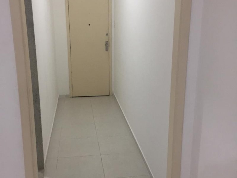 Apartamento à venda Tijuca com 120m² e 3 quartos por R$ 850.000 - 947436271-ap-tijuca-hall-de-entrada.jpeg