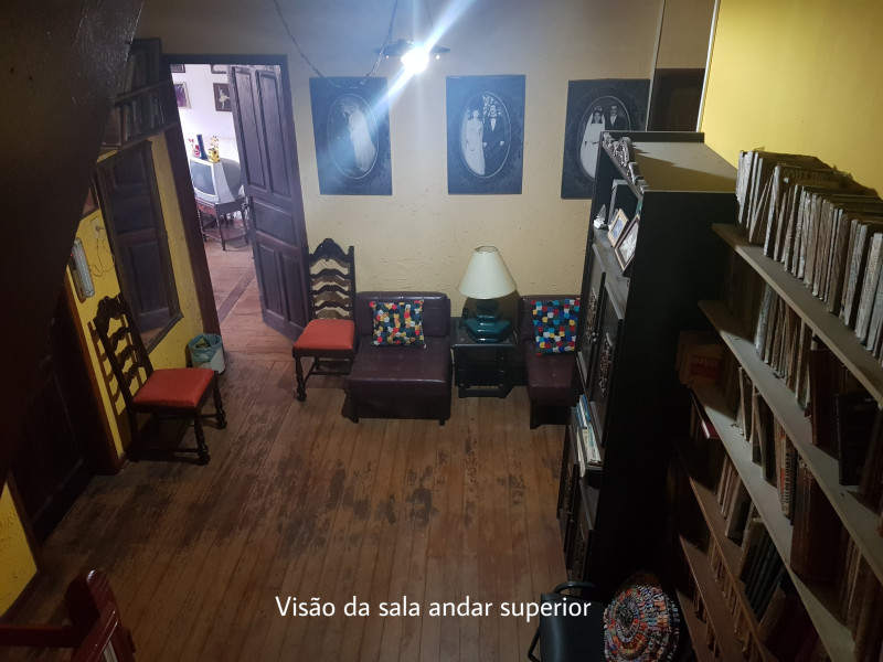 Casa à venda Vila Matias com 350m² e 4 quartos por R$ 999.000 - picsart-02-27-110439.jpg