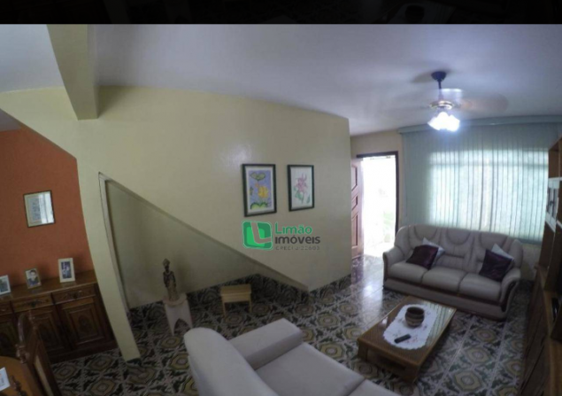 imóvel com 142m²