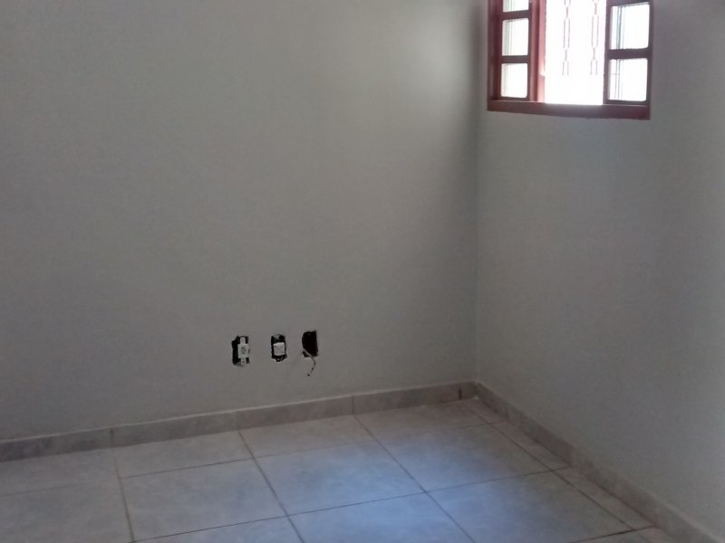 Casa à venda Centro com 220m² e 2 quartos por R$ 350.000 - 1331706855-img-28.jpg