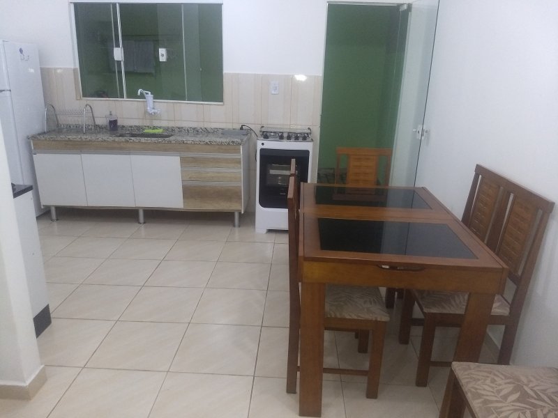 Casa de condomínio à venda Jardim das Palmeiras  com 76m² e 2 quartos por R$ 250.000 - 560064597-img-20200220-210505310.jpg