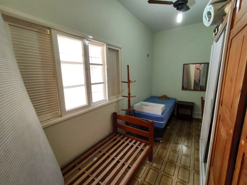 Casa à venda Vilamar com 113m² e 3 quartos por R$ 450.000 - 1037082481-suite-1.jpg