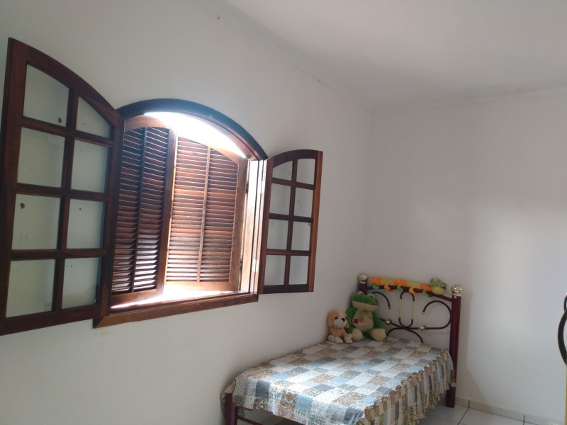 Casa à venda Parque São Cristovao com 240m² e 3 quartos por R$ 290.000 - 17835955-img-20220203-143849792.jpg
