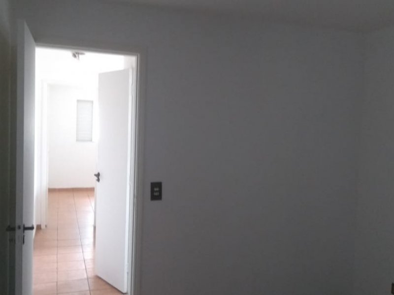Casa à venda Jardim das Palmas com 80m² e 2 quartos por R$ 300.000 - 1881353860-img-20200225-wa0011.jpg