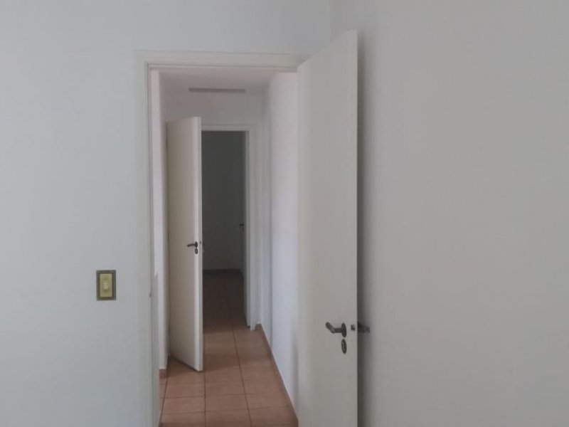 Casa à venda Jardim das Palmas com 80m² e 2 quartos por R$ 300.000 - 770286591-img-20200225-wa0013.jpg