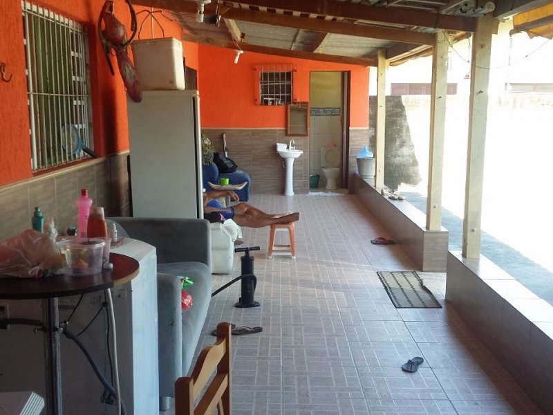 Casa à venda Balneário Gaivotas com 160m² e 2 quartos por R$ 220.000 - 829981366-img-20180614-wa0017.jpg
