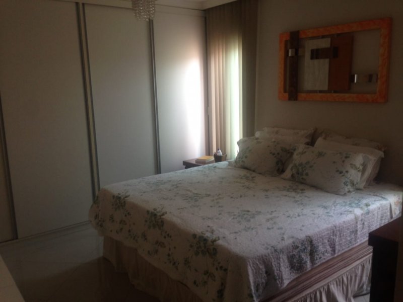 Casa à venda Jardim Planalto com 275m² e 4 quartos por R$ 560.000 - 655334414-whatsapp-image-2019-07-30-at-11.jpeg