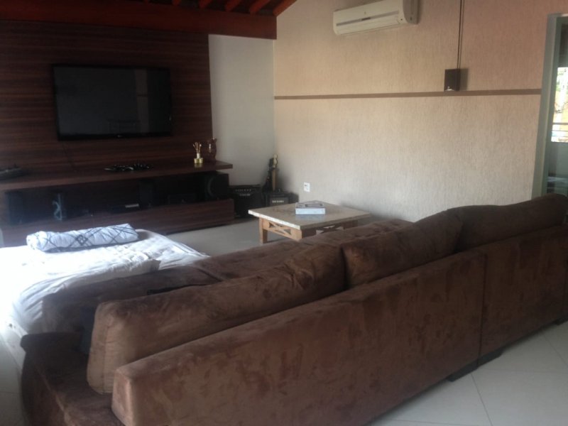 Casa à venda Jardim Planalto com 275m² e 4 quartos por R$ 560.000 - 846267296-whatsapp-image-2019-07-30-at-11.jpeg