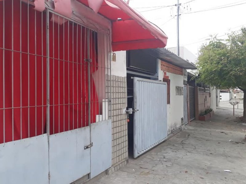 Casa à venda Valentina de Figueiredo com 10m² e 2 quartos por R$ 250 - 2124978229-casa-7.jpg