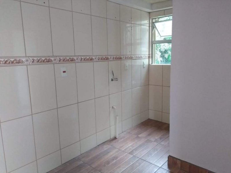 Apartamento para alugar Estância Velha com 42m² e 2 quartos por R$ 850 - 1533845925-img-20181024-wa0275.jpg