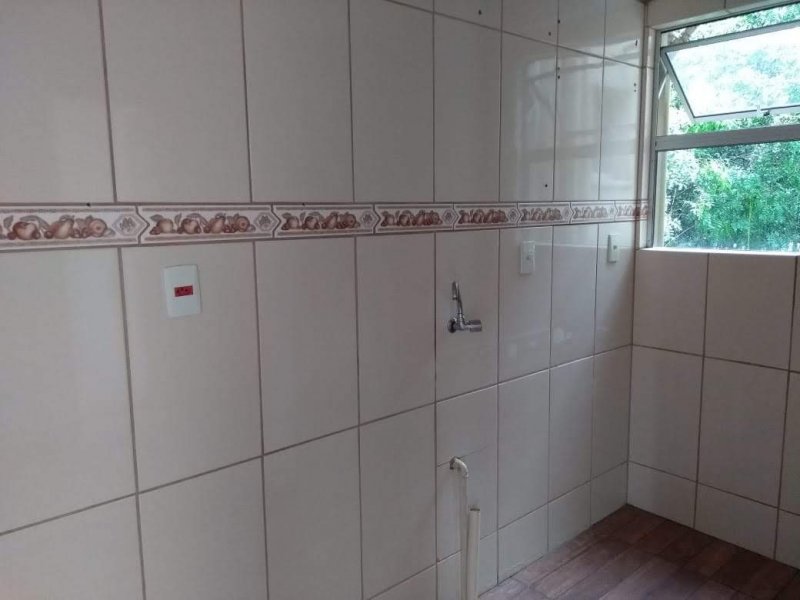 Apartamento para alugar Estância Velha com 42m² e 2 quartos por R$ 850 - 1575369984-img-20181024-wa0277.jpg