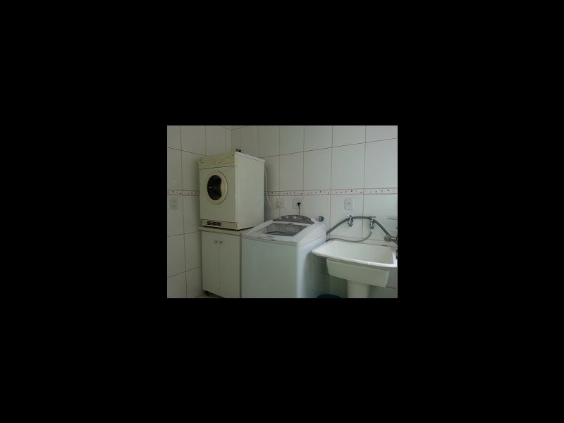 Casa de condomínio à venda Jardim Novo Mundo com 340m² e 4 quartos por R$ 1.300.000 - 1059914724-38-lavanderia.jpg