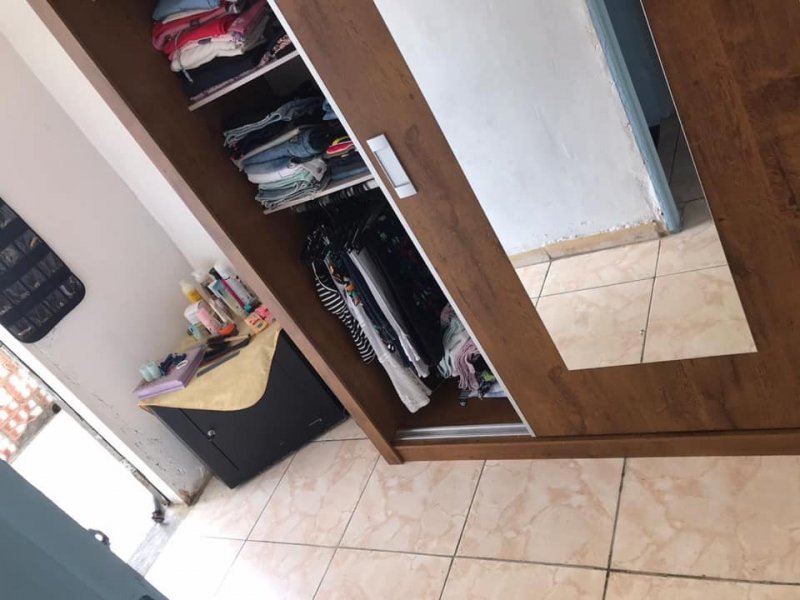 Casa à venda Vila Serralheiro com 75m² e 2 quartos por R$ 170.000 - 2069779855-8ffb9c25-7f68-4cbb-9aff-d2fc1b53fbd2.jpeg