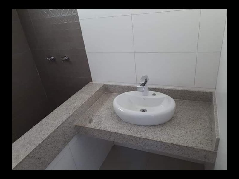 Casa de condomínio à venda Piracangagua com 155m² e 3 quartos por R$ 620.000 - 996324569-fb-img-1582209284099.jpg