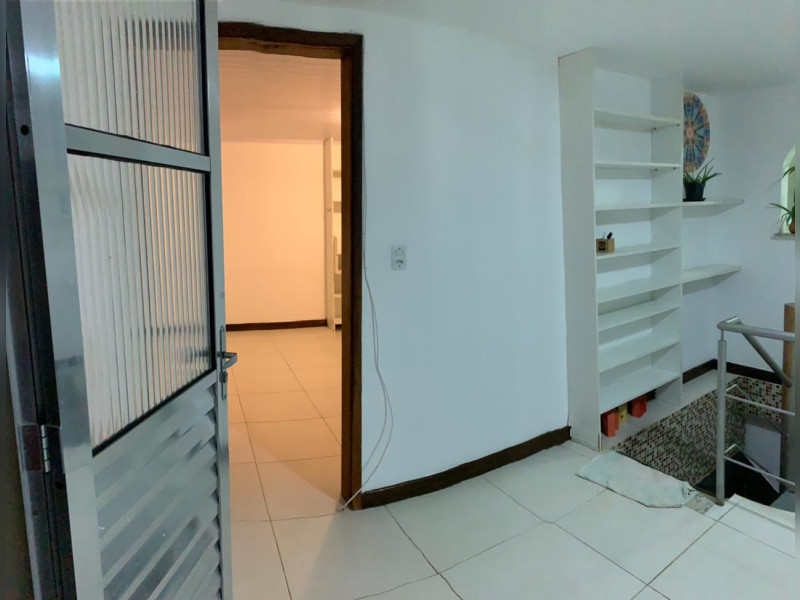 Cobertura à venda Rio Vermelho com 196m² e 3 quartos por R$ 620.000 - 5901b400-9c9a-411e-a063-beda234e8e66.jpg