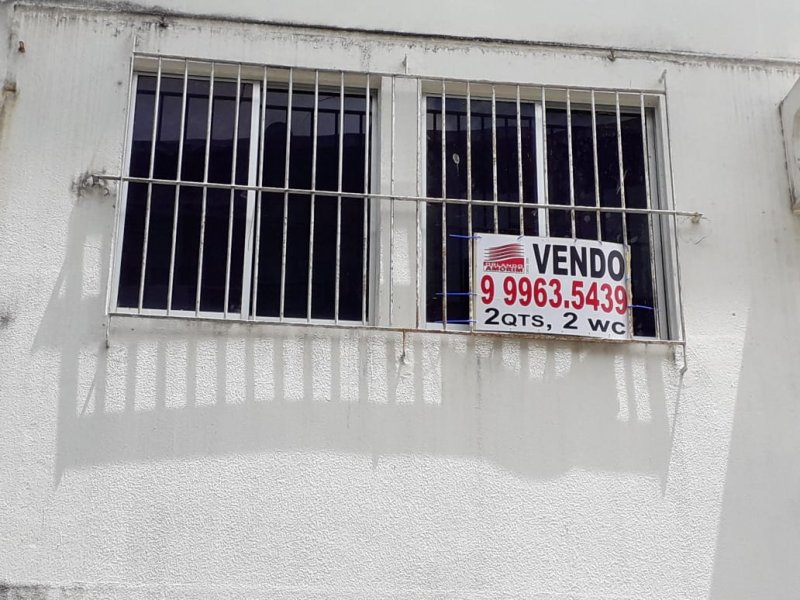 Apartamento à venda Tamarineira com 73m² e 3 quartos por R$ 170.000 - 150310778-janela-da-sala-de-frente-a-garagem.jpg
