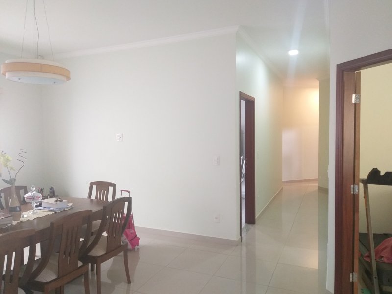 Casa à venda Res. Amazonas com 218m² e 3 quartos por R$ 790.000 - 1293888827-022.jpg