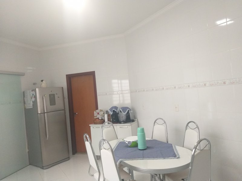 Casa à venda Res. Amazonas com 218m² e 3 quartos por R$ 790.000 - 1360214703-19.jpg