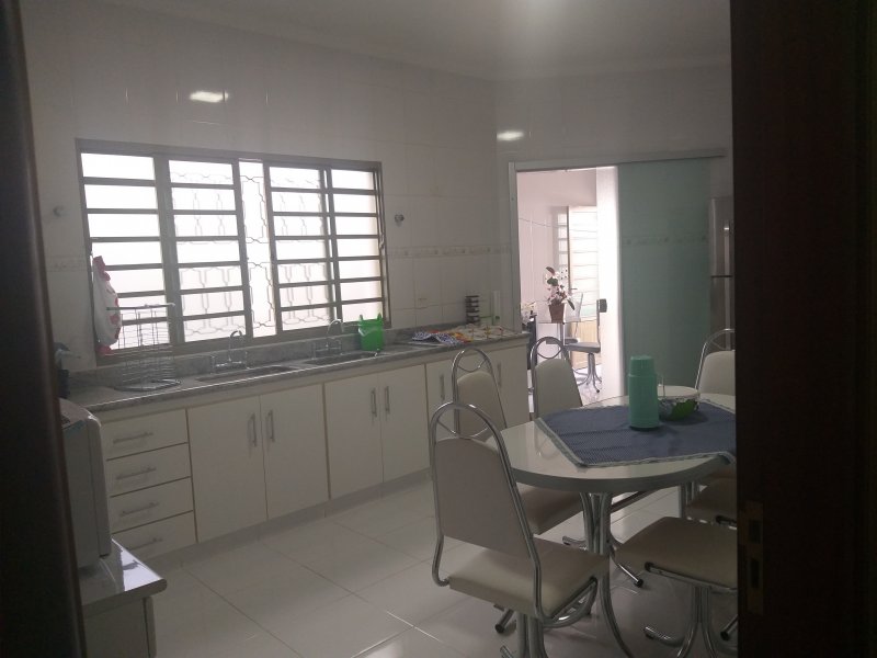 Casa à venda Res. Amazonas com 218m² e 3 quartos por R$ 790.000 - 1891802191-16.jpg