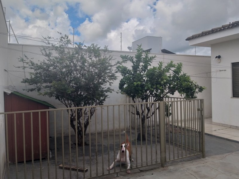 Casa à venda Res. Amazonas com 218m² e 3 quartos por R$ 790.000 - 2056382386-38.jpg