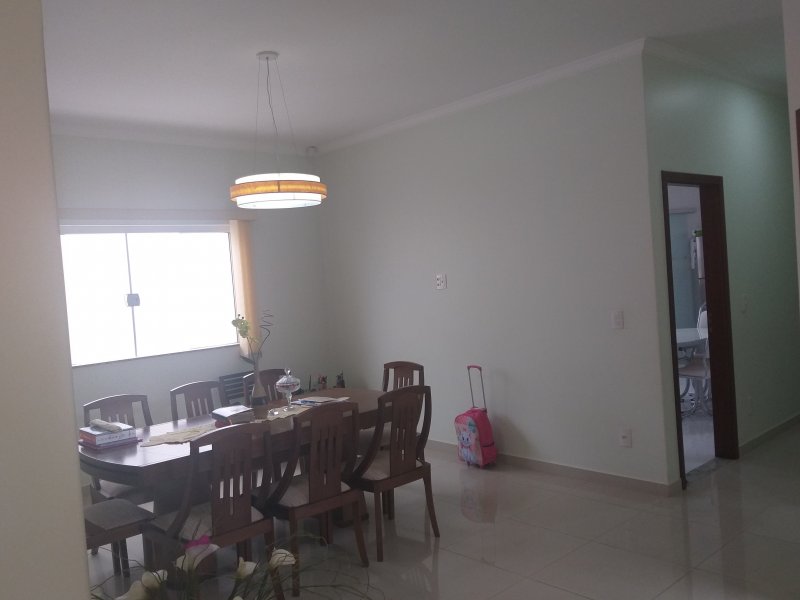 Casa à venda Res. Amazonas com 218m² e 3 quartos por R$ 790.000 - 400255685-24.jpg