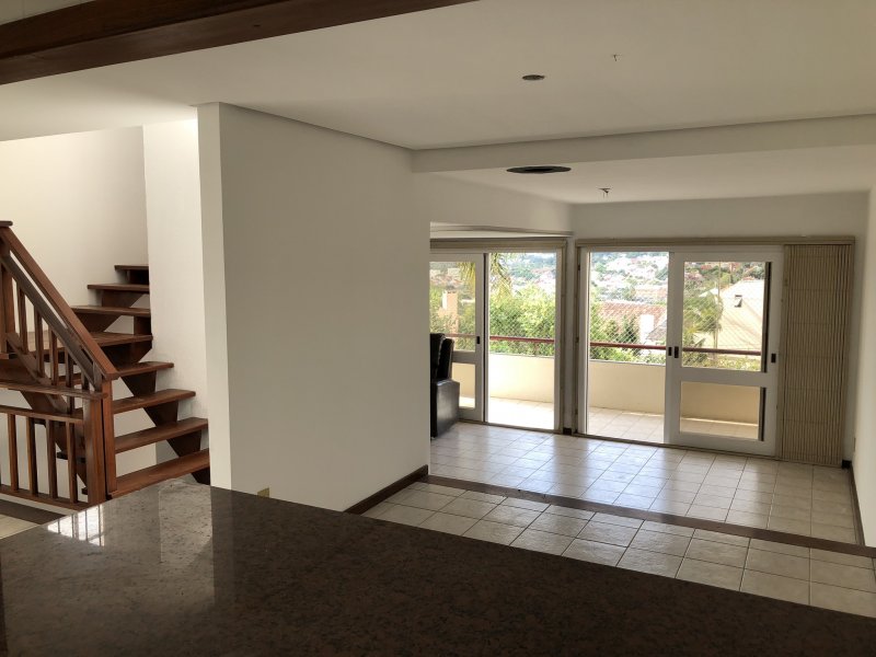 imóvel com 240m² - Espírito Santo - Porto Alegre