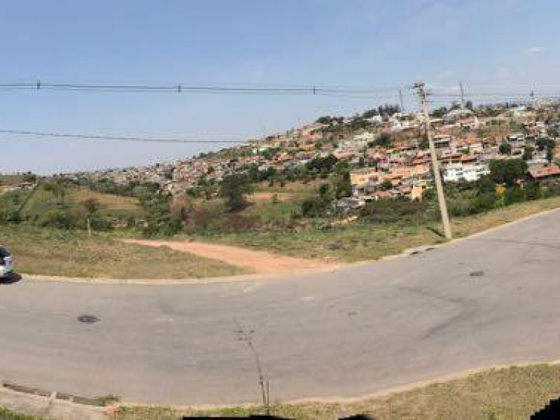 imóvel com 450m² - Vale Azul - Jundiaí
