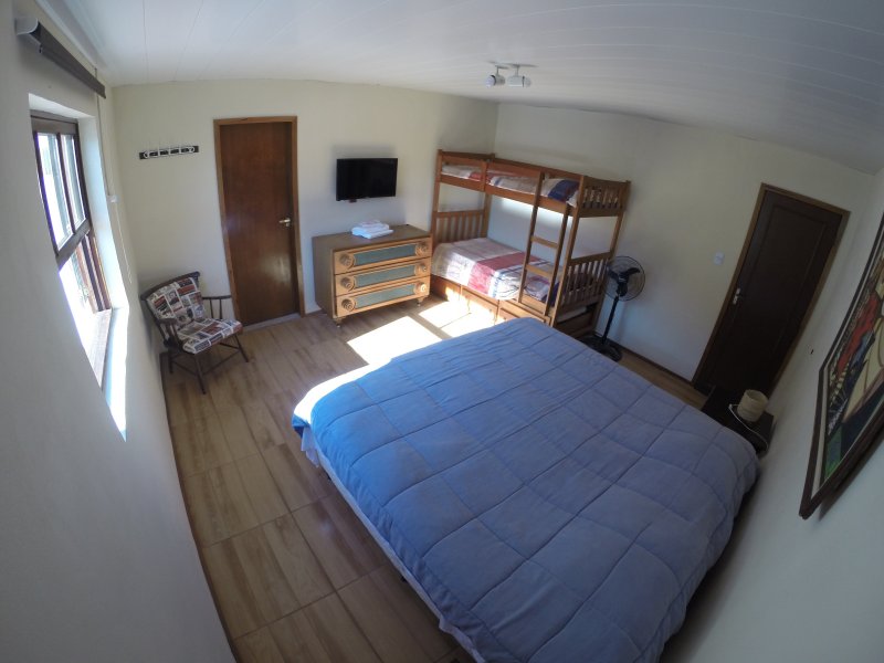 Comercial à venda Quitandinha com 600m² e  quartos por R$ 4.000.000 - 1658931438-gopr1066.JPG