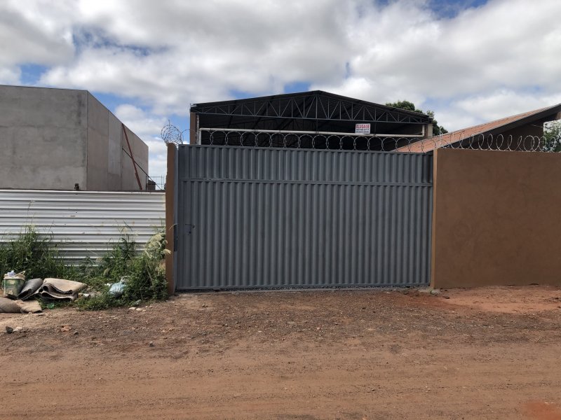 Comercial para alugar Jardim Monte Alegre com 500m² e  quartos por R$ 2.800 - 13008773-b3ca0543-c543-464f-98ef-ab57274a5de6.jpeg