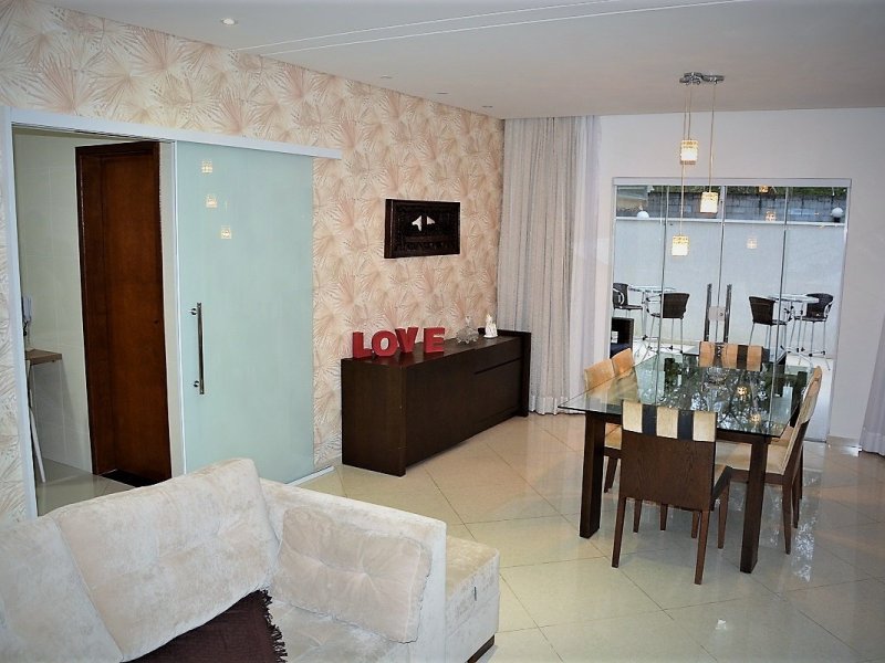 imóvel com 300m² - Botujuru - Mogi das Cruzes
