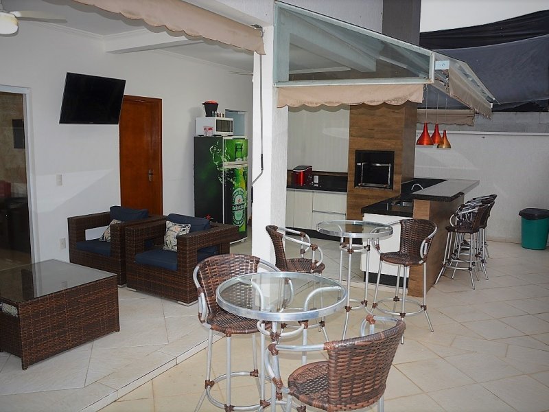 imóvel com 300m² - Botujuru - Mogi das Cruzes